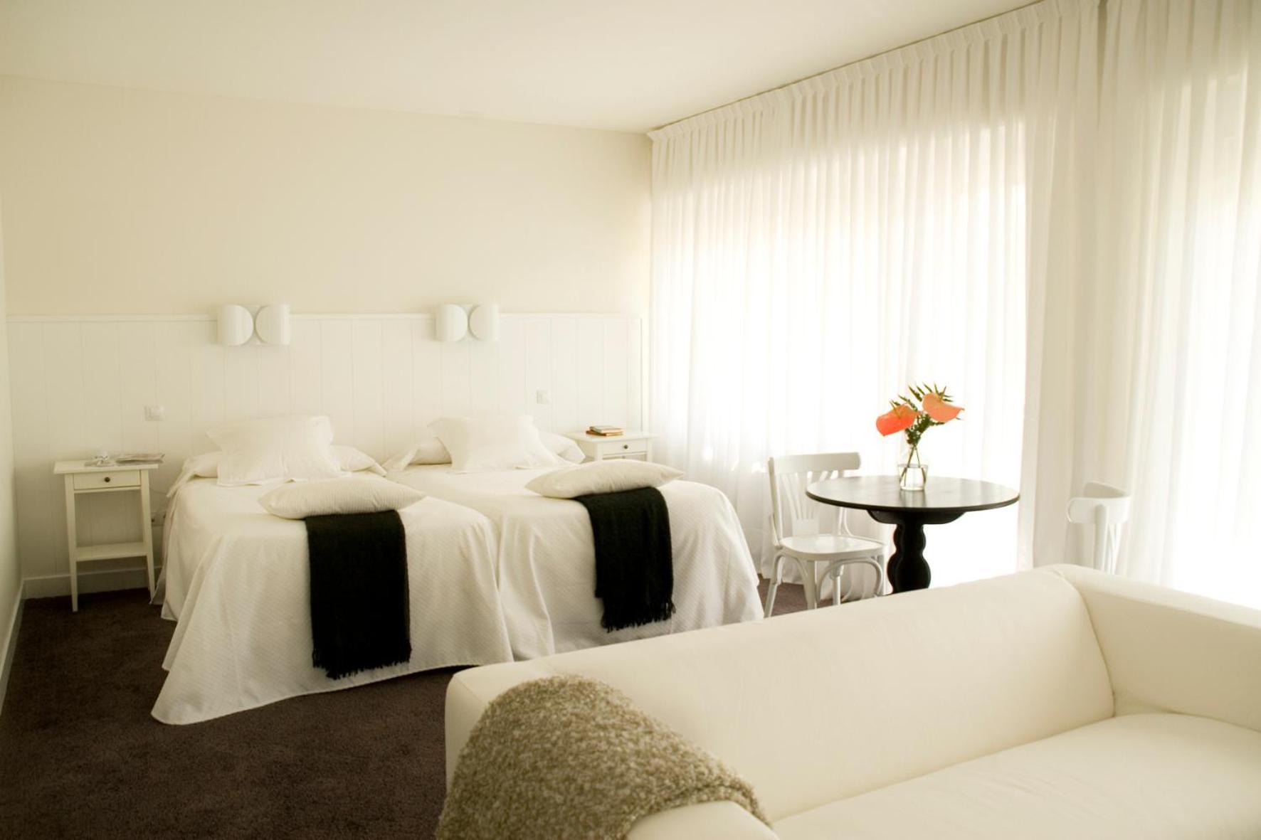 Hotel H & R Estrella Del Bajo Carrion à Villoldo Extérieur photo